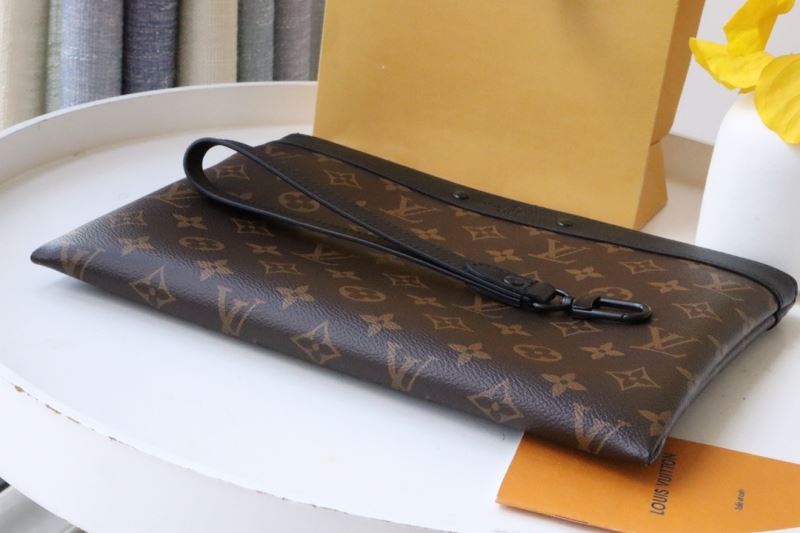 Louis Vuitton Clutch Bags